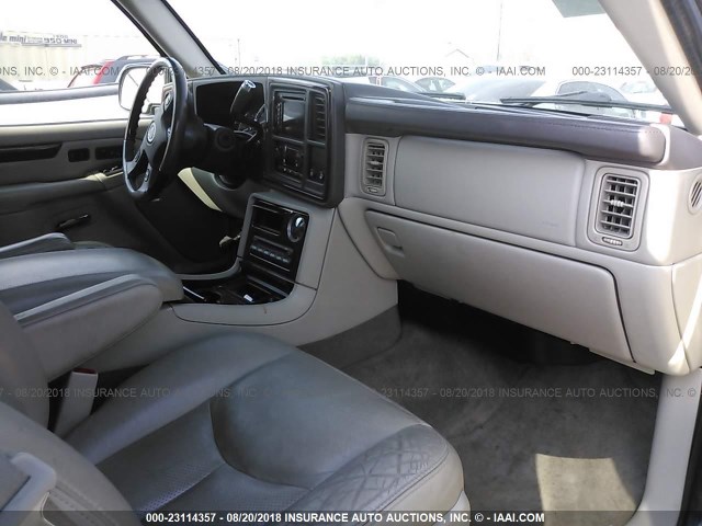 1GYEK63N15R146222 - 2005 CADILLAC ESCALADE LUXURY Qara foto 5