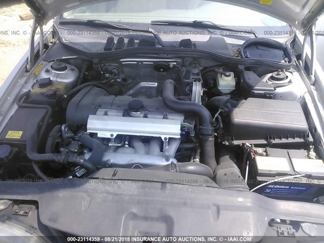 YV1LW53D1X2546130 - 1999 VOLVO V70 T5 TURBO SILVER photo 10