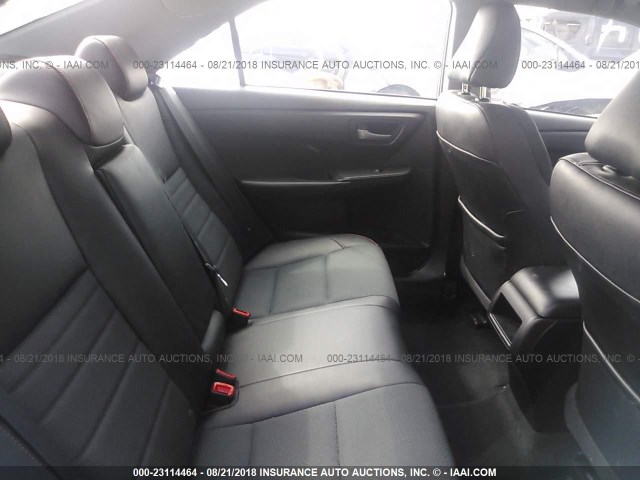 4T1BF1FK0HU674722 - 2017 TOYOTA CAMRY LE/XLE/SE/XSE BLUE photo 8