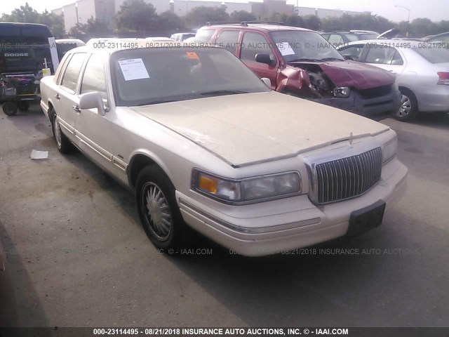 1LNLM83W5VY651192 - 1997 LINCOLN TOWN CAR CARTIER TAN photo 1