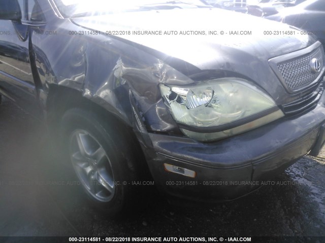 JTJHF10UX20286515 - 2002 LEXUS RX 300 GRAY photo 6