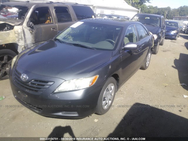 4T1BE46K49U412286 - 2009 TOYOTA CAMRY SE/LE/XLE GRAY photo 2
