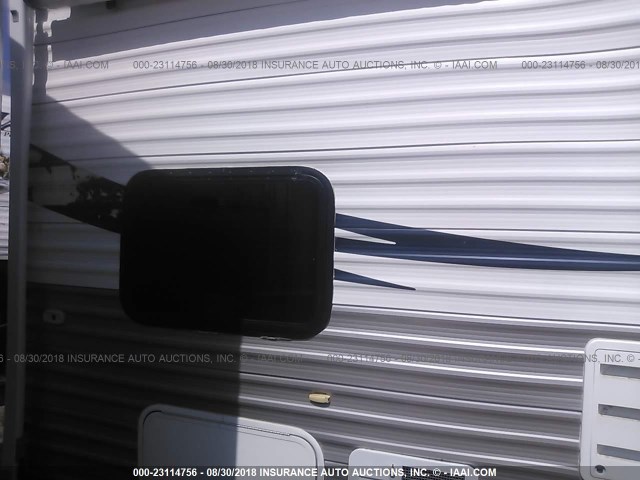 4X4FCKY258K007605 - 2008 FOREST RIVER CHEROKEE GRAEY WOLF  WHITE photo 4