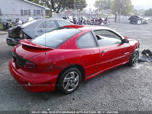 1G2JB124227478679 - 2002 PONTIAC SUNFIRE SE RED photo 4