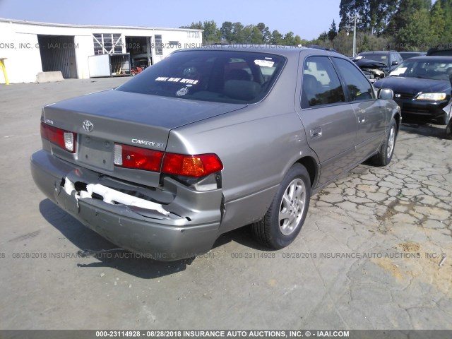 4T1BG22K3YU658488 - 2000 TOYOTA CAMRY CE/LE/XLE 棕色 照片 4