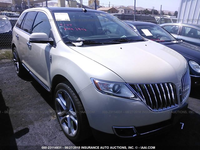2LMDJ6JK5EBL15075 - 2014 LINCOLN MKX CREAM photo 1