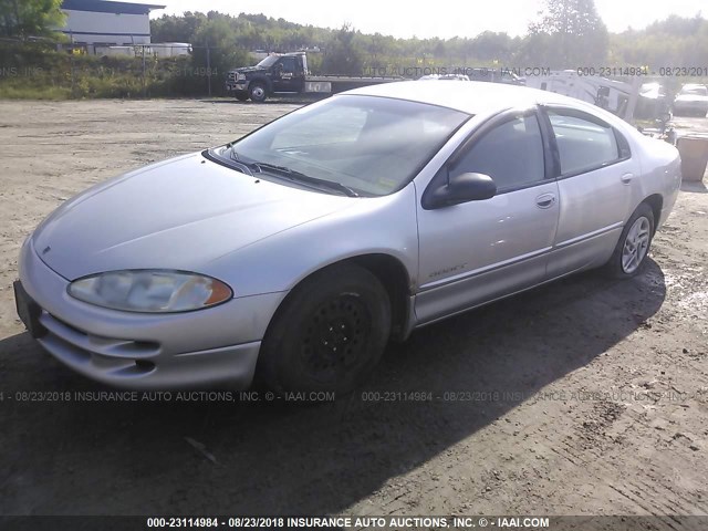 2B3HD46R41H541944 - 2001 DODGE INTREPID SE SILVER photo 2