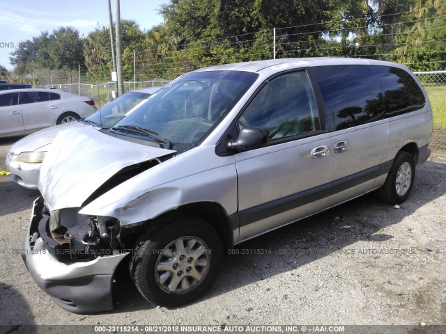 2P4GP44G4YR561338 - 2000 PLYMOUTH GRAND VOYAGER SE SILVER photo 2