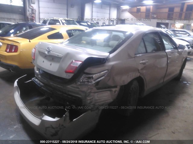 4T1BE46K28U249152 - 2008 TOYOTA CAMRY CE/LE/XLE/SE BEIGE photo 4