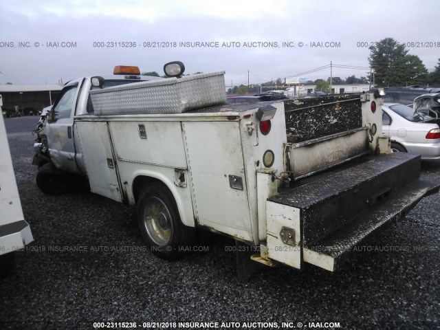 1FDAF57S24ED02224 - 2004 FORD F550 SUPER DUTY SILVER photo 3