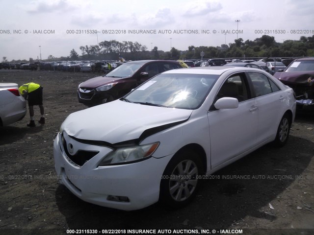 4T1BE46K77U684019 - 2007 TOYOTA CAMRY NEW GENERAT CE/LE/XLE/SE WHITE photo 2