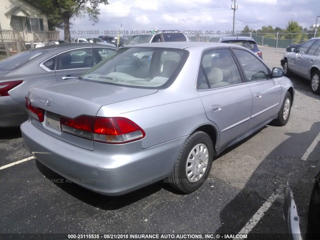 1HGCF86671A079461 - 2001 HONDA ACCORD VALUE SILVER photo 4