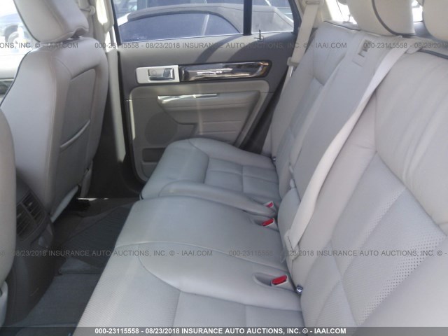 2LMDJ6JC2ABJ09697 - 2010 LINCOLN MKX WHITE photo 8