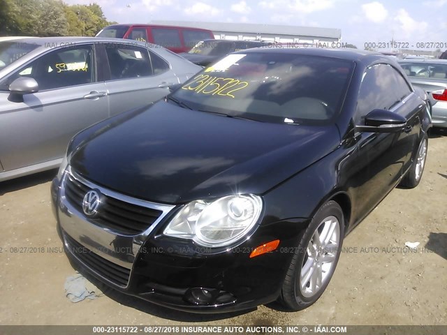 WVWFA71F69V012561 - 2009 VOLKSWAGEN EOS LUX Czarny zdjęcie 2
