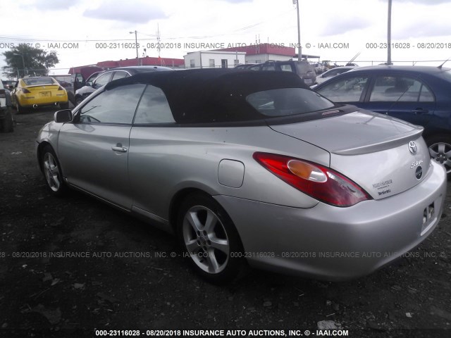4T1FA38P06U086045 - 2006 TOYOTA CAMRY SOLARA SE/SLE ვერცხლისფერი ფოტო 3