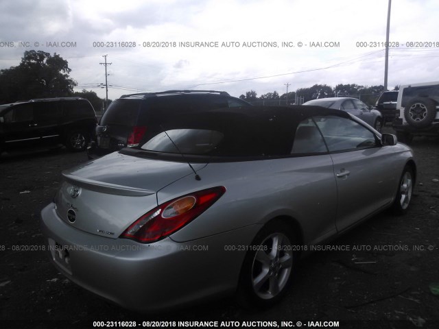 4T1FA38P06U086045 - 2006 TOYOTA CAMRY SOLARA SE/SLE ვერცხლისფერი ფოტო 4