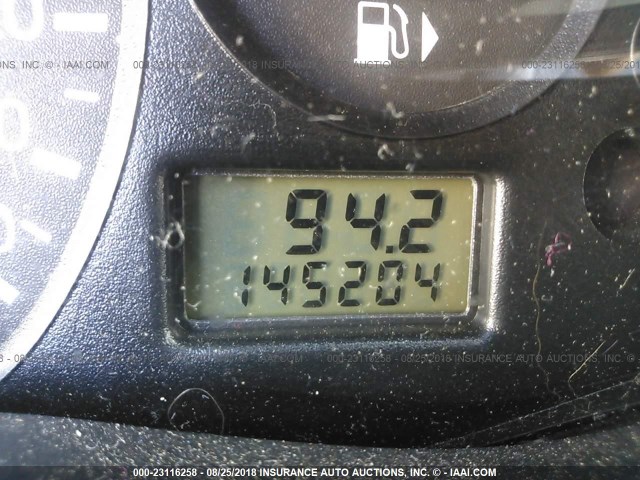 1FAFP36392W205900 - 2002 FORD FOCUS SE/SE COMFORT/ZTW/SE SPRT SILVER photo 7