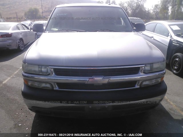 1GNEC16Z55J101598 - 2005 CHEVROLET SUBURBAN C1500 GRAY photo 6