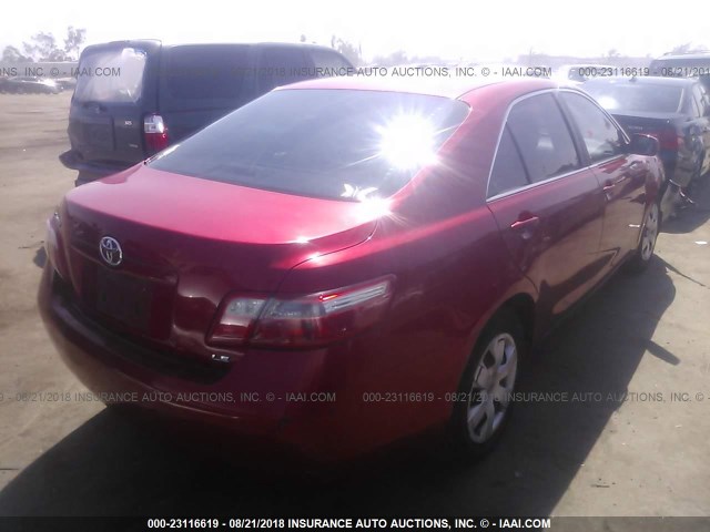4T1BE46K27U161281 - 2007 TOYOTA CAMRY NEW GENERAT CE/LE/XLE/SE RED photo 4
