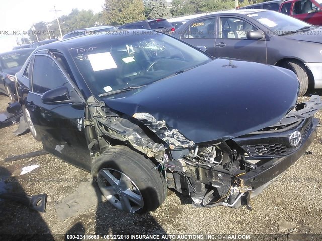 4T1BF1FK5EU754822 - 2014 TOYOTA CAMRY L/SE/LE/XLE 黑色 照片 1
