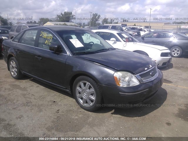 1FAHP24177G149476 - 2007 FORD FIVE HUNDRED SEL GRAY photo 1