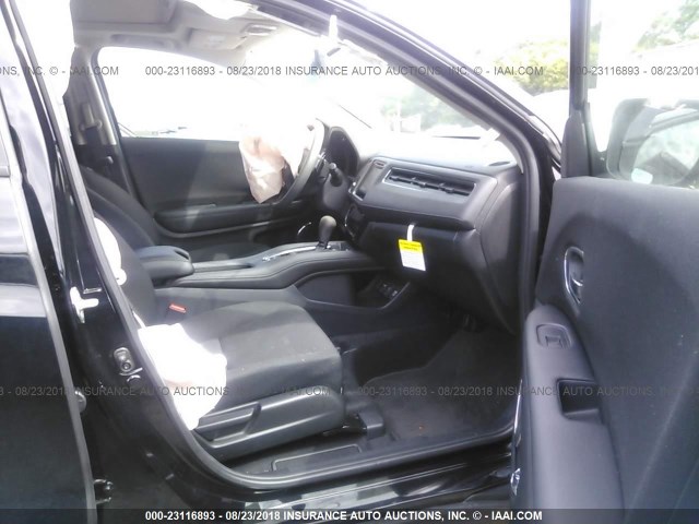 3CZRU6H50JM716422 - 2018 HONDA HR-V EX BLACK photo 5