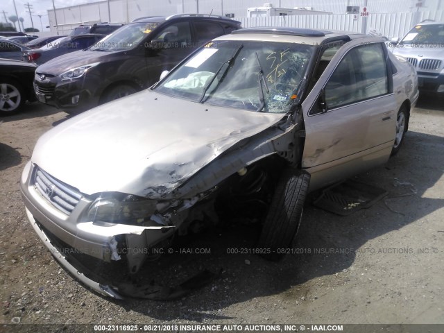 JT2BG22K8Y0433391 - 2000 TOYOTA CAMRY CE/LE/XLE 棕色 照片 2