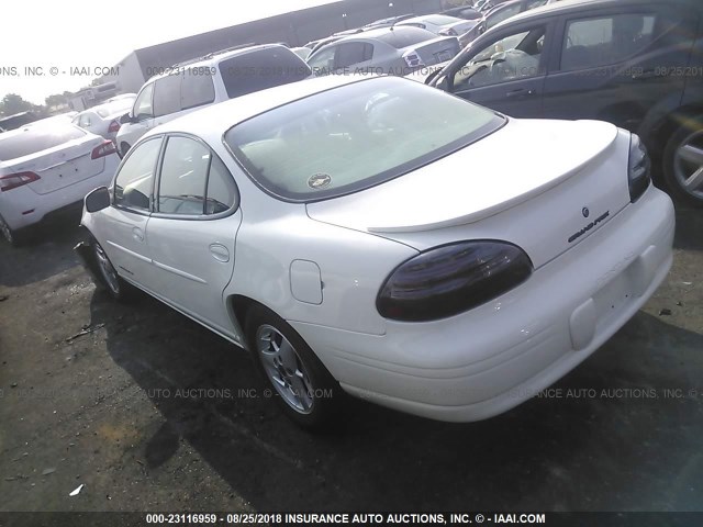 1G2WK52JX3F127853 - 2003 PONTIAC GRAND PRIX SE WHITE photo 3