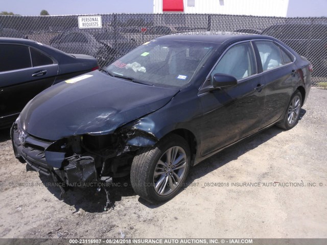 4T1BF1FK1GU568892 - 2016 TOYOTA CAMRY LE/XLE/SE/XSE 蓝色 照片 2