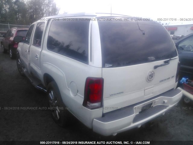 3GYFK66N06G223020 - 2006 CADILLAC ESCALADE ESV WHITE photo 3