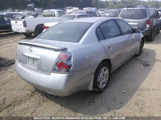 1N4AL11DX3C352773 - 2003 NISSAN ALTIMA S/SL SILVER photo 4