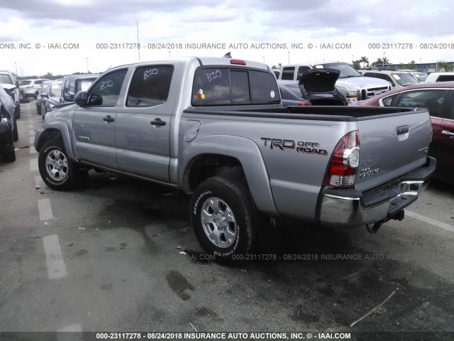 5TFJU4GNXFX086032 - 2015 TOYOTA TACOMA DOUBLE CAB PRERUNNER SILVER photo 3