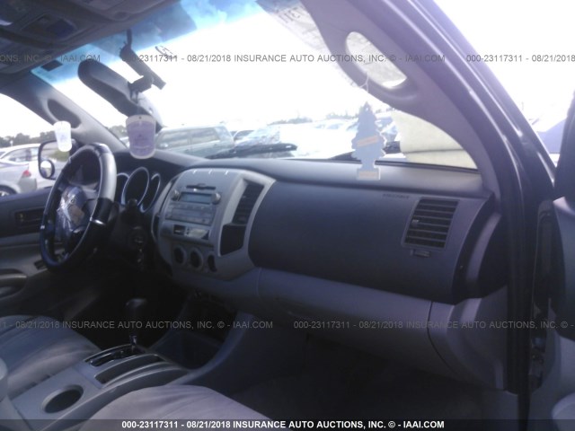 5TFJU4GN9BX006374 - 2011 TOYOTA TACOMA DOUBLE CAB PRERUNNER BLACK photo 5