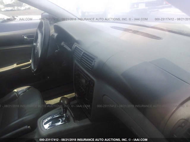 WVWRH63BX3P259462 - 2003 VOLKSWAGEN PASSAT GLX BLACK photo 5