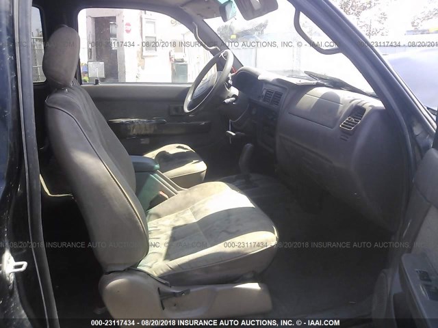 4TASN92N9XZ566862 - 1999 TOYOTA TACOMA XTRACAB PRERUNNER შავი ფოტო 5