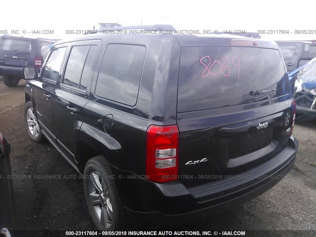 1C4NJRFB3FD376466 - 2015 JEEP PATRIOT LATITUDE BLACK photo 3