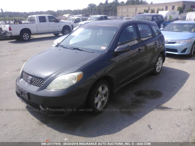 2T1KR32E64C301182 - 2004 TOYOTA COROLLA MATRIX XR GRAY photo 2
