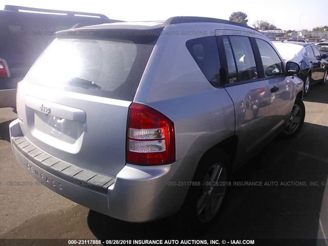 1J8FF47W67D598231 - 2007 JEEP COMPASS SILVER photo 4