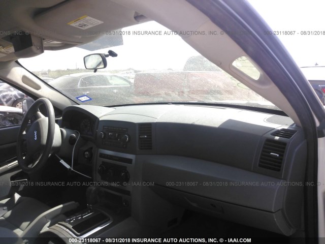 1J4GS48K66C291062 - 2006 JEEP GRAND CHEROKEE LAREDO/COLUMBIA/FREEDOM 白色 照片 5