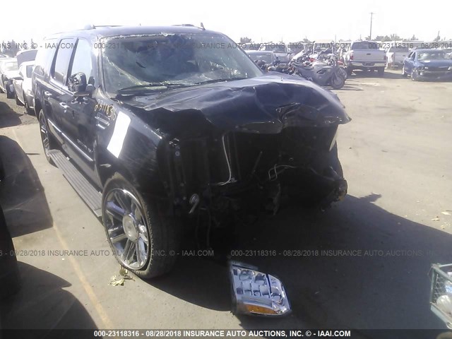 1GYS4KEF3BR165278 - 2011 CADILLAC ESCALADE ESV PLATINUM შავი ფოტო 1