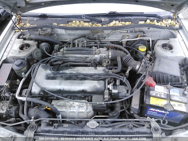 JNKCP11A1XT010565 - 1999 INFINITI G20 GRAY photo 10