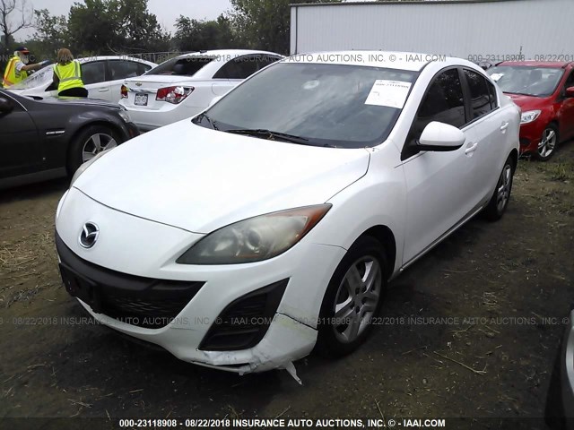 JM1BL1UF3B1404623 - 2011 MAZDA 3 I WHITE photo 2