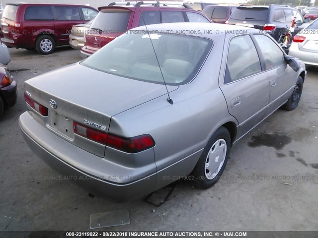 4T1BG22K6WU287131 - 1998 TOYOTA CAMRY CE/LE/XLE 棕色 照片 4