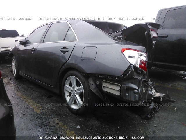 4T1BF1FK9DU249669 - 2013 TOYOTA CAMRY L/SE/LE/XLE Qara foto 3
