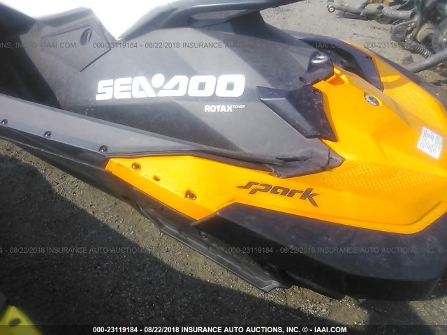 00000YDV71192L415 - 2015 SEADOO PERSONAL WATERCRAFT  ORANGE photo 6