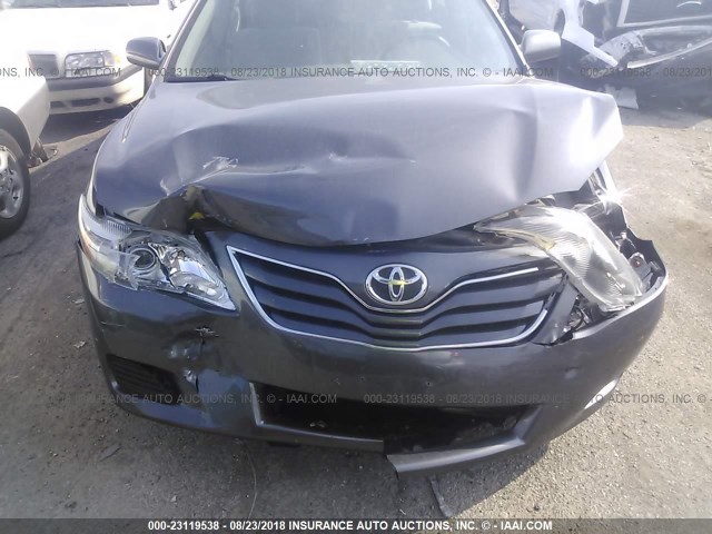 4T4BF3EK4BR198548 - 2011 TOYOTA CAMRY SE/LE/XLE ნაცრისფერი ფოტო 6