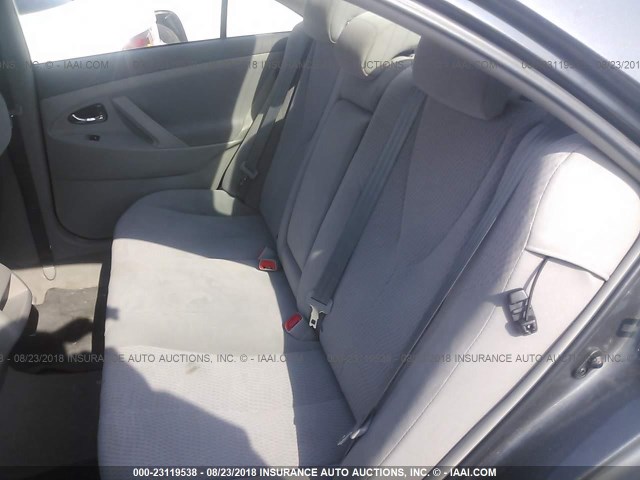 4T4BF3EK4BR198548 - 2011 TOYOTA CAMRY SE/LE/XLE ნაცრისფერი ფოტო 8