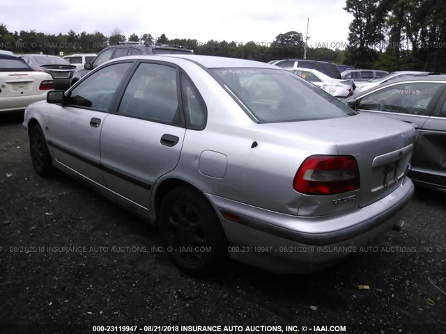 YV1VS2554YF572658 - 2000 VOLVO S40 SILVER photo 3