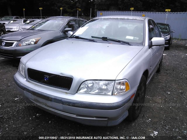 YV1VS2554YF572658 - 2000 VOLVO S40 SILVER photo 6