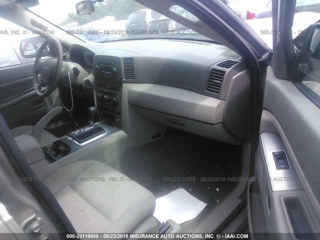 1J4GR48K76C111499 - 2006 JEEP GRAND CHEROKEE LAREDO/COLUMBIA/FREEDOM 棕色 照片 5